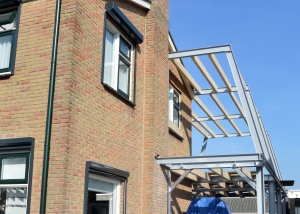 Uitbouw